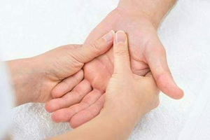 Hand reflexology